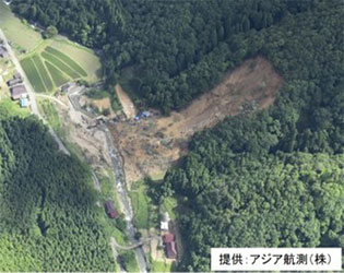 宍粟市一宮町公文（がけ崩れ災害）