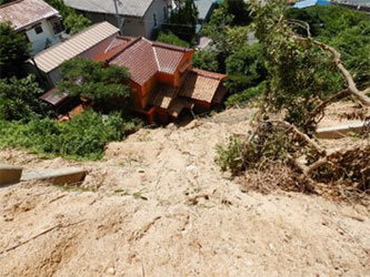 神戸市垂水区塩屋町（土石流災害）