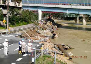 武庫川(生瀬橋周辺)の被害状況(西宮市塩瀬町)