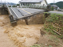 （国道175号八日市橋）